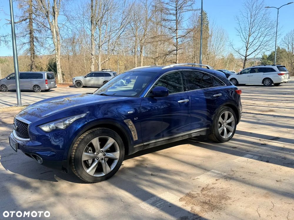 Infiniti QX70 3.7 S Premium - 14