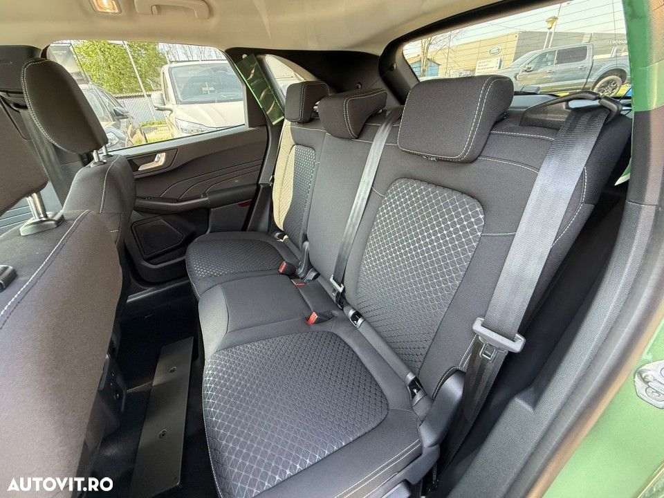 Ford Kuga 2.5 Duratec FWD PHEV Titanium - 13
