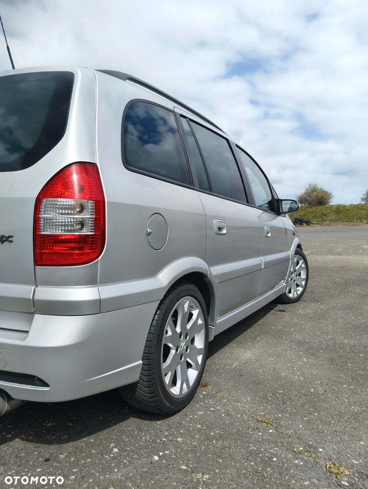 Opel Zafira - 5