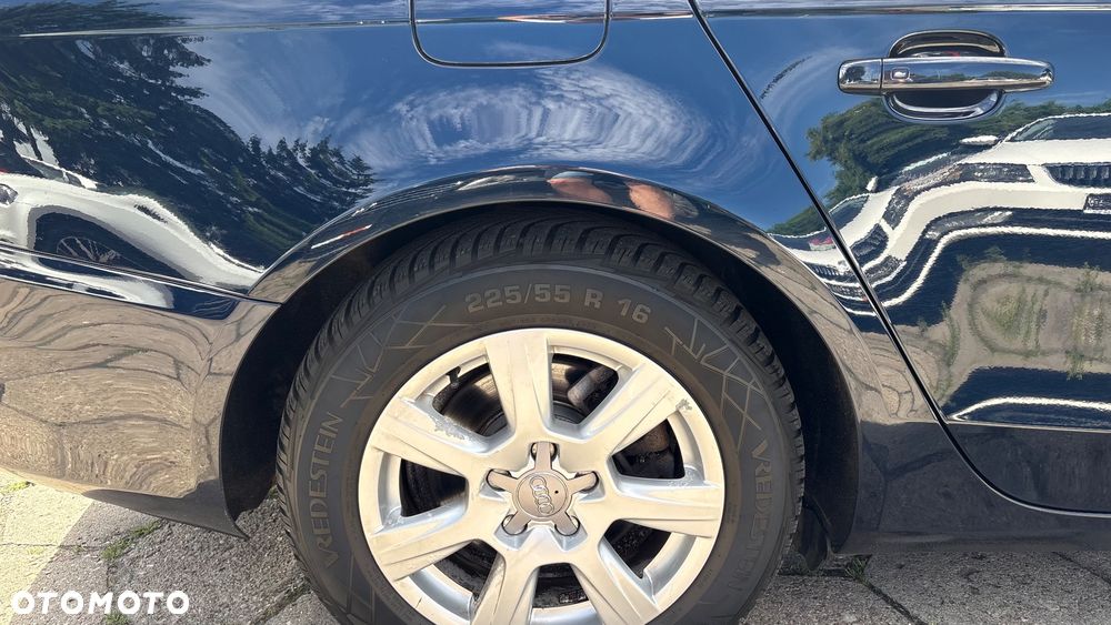Audi A4 Avant 2.0 TDI DPF Ambition - 12