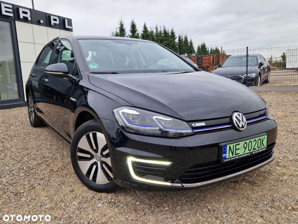 Volkswagen Golf - 4