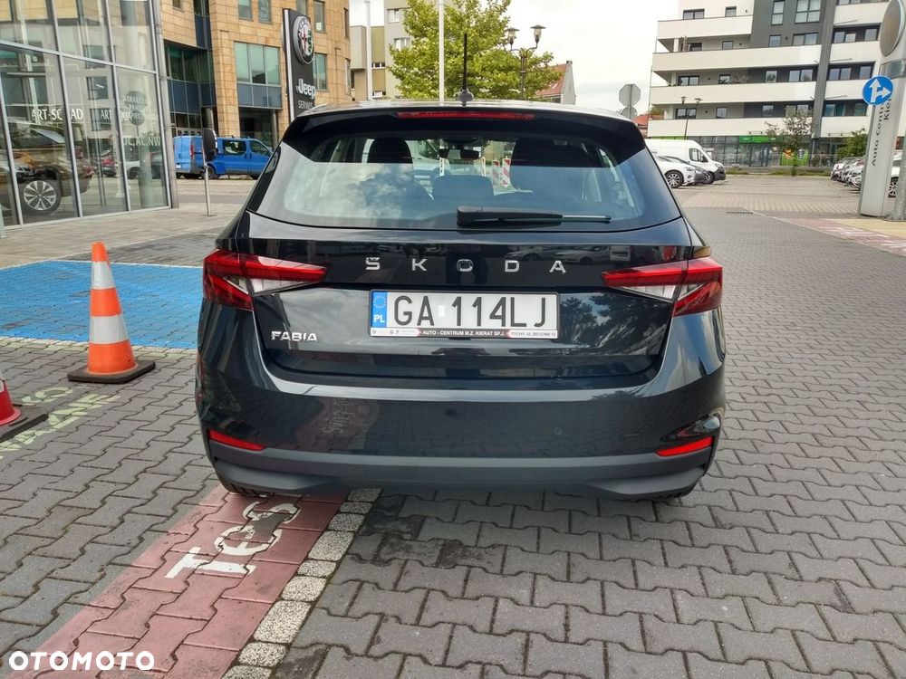 Skoda Fabia - 7