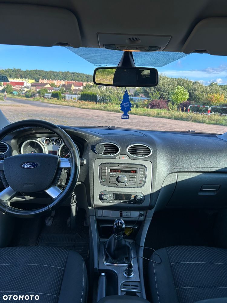 Ford Focus 1.8 TDCi Trend - 8