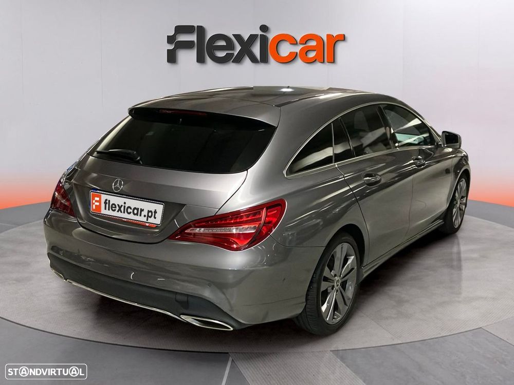 Mercedes-Benz CLA 180 d Shooting Brake Urban Aut. - 4