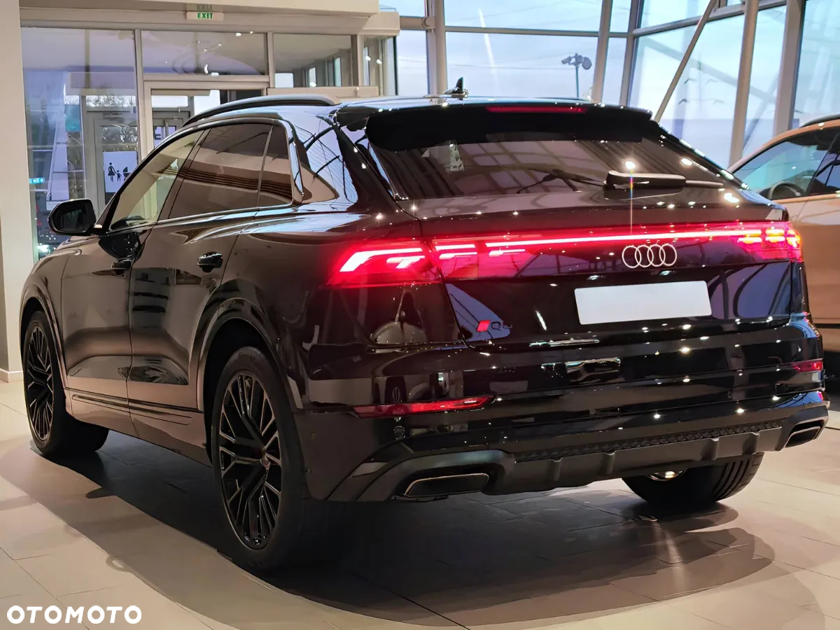 Audi Q8 - 3