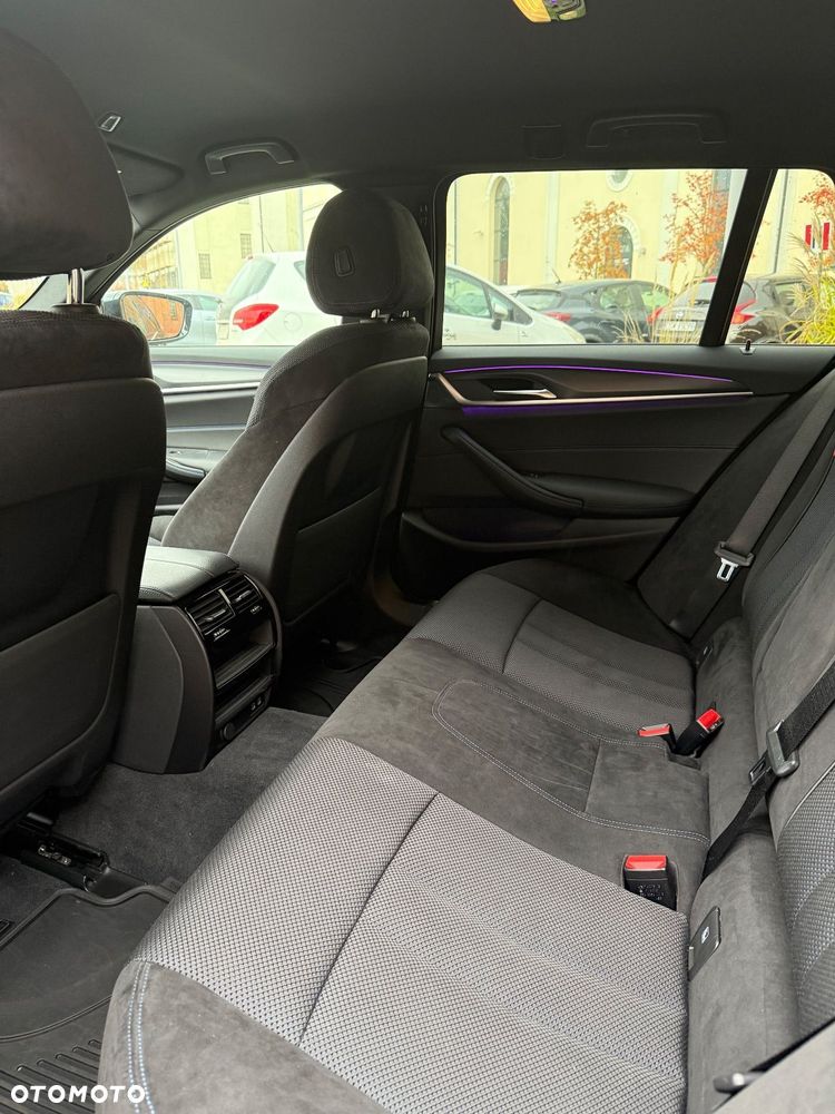 BMW Seria 5 530d xDrive M Sport sport - 13
