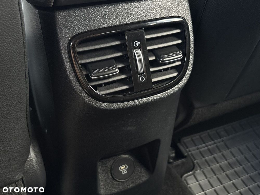 Kia Ceed 1.5 T-GDI Business Line DCT - 31