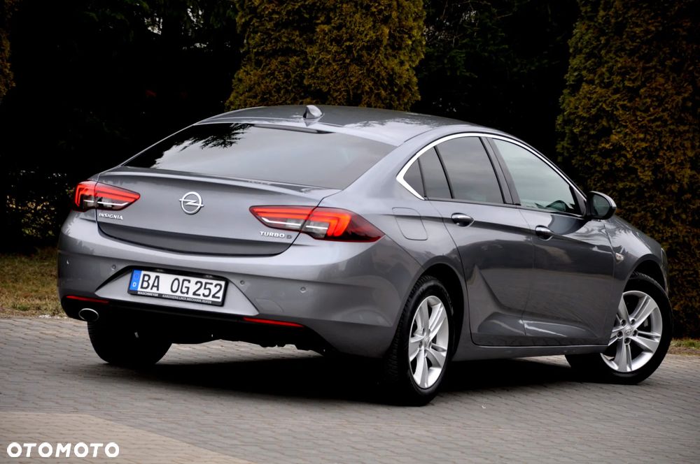 Opel Insignia 2.0 CDTI 4x4 ecoFLEX Start/Stop Business Edition - 18