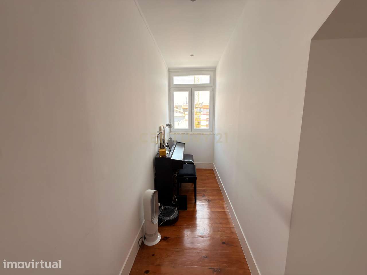 Excelente T1 Totalmente Remodelado e Equipado no Bairro do Rego - Grande imagem: 5/24