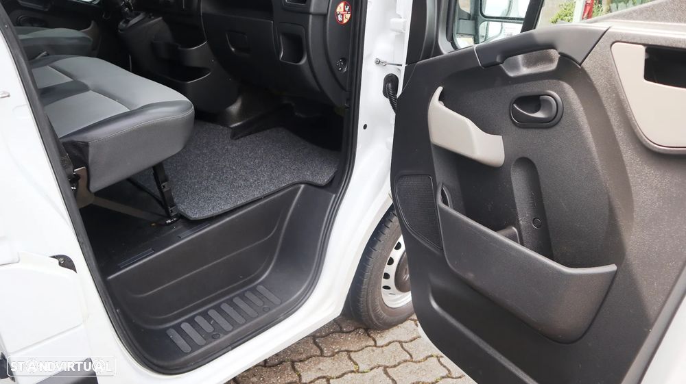 Renault Master 2.3 dci 110 Cabine Dupla - 11