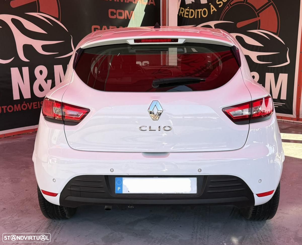 Renault Clio - 2