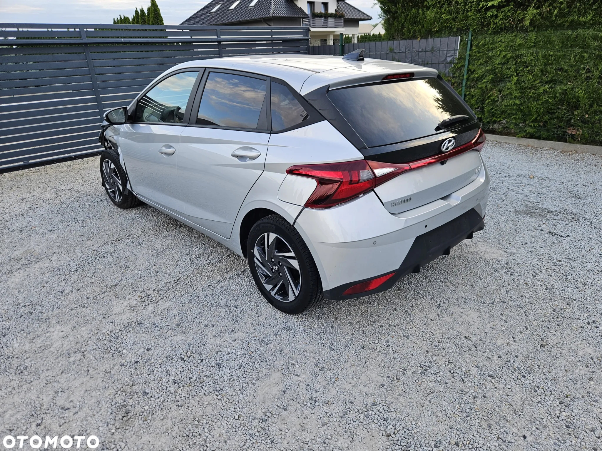 Hyundai i20 - 13