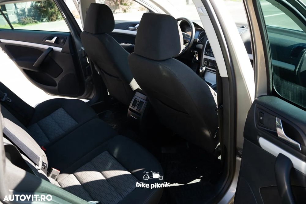 Skoda Octavia Combi 2.0 TDI Ambiente - 16