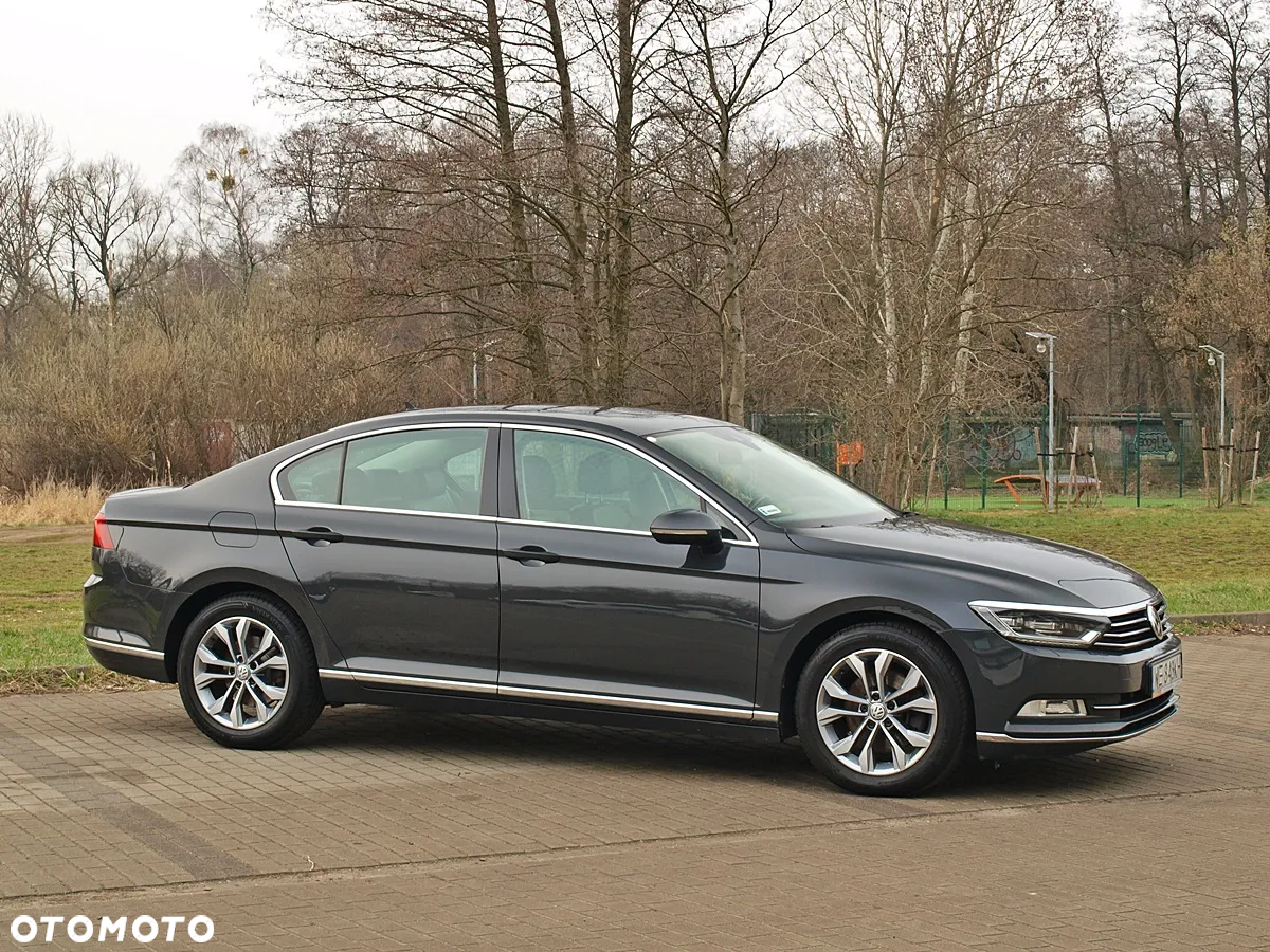 Volkswagen Passat 1.8 TSI BMT Highline - 4