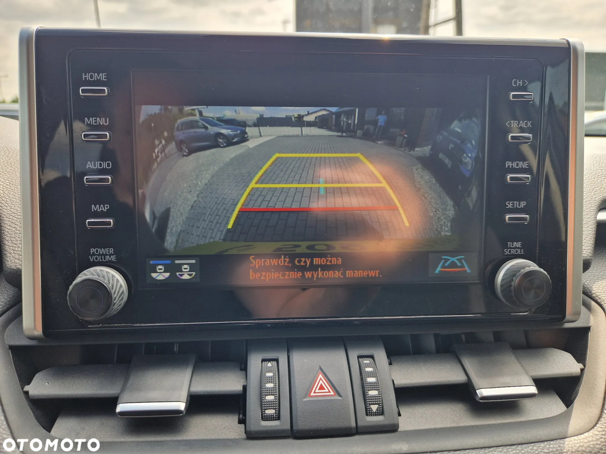 Toyota RAV4 2.5 Hybrid Comfort 4x2 - 32