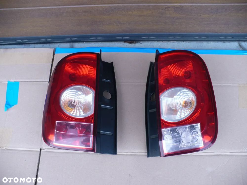 DACIA DUSTER I 10-14 LAMPY TYL ORYGI.EU.