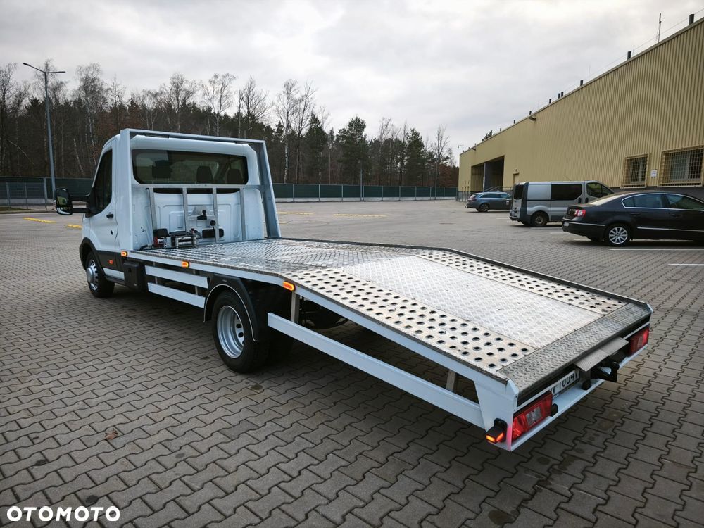 Ford Transit bliźniak laweta / autopomoc. Najazd 5m - 4