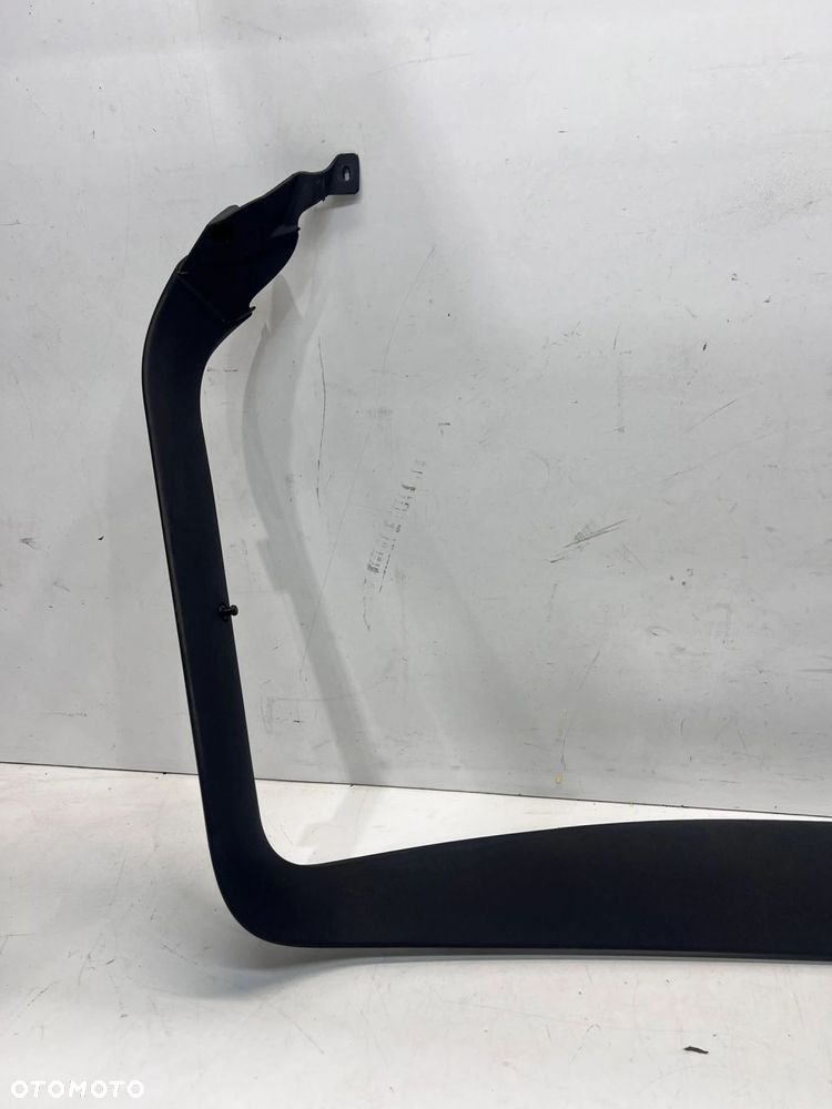 OSŁONA KLAPY BAGAŻNIKA AUDI A3 8P 3DRZWI 8P3867977A - 2