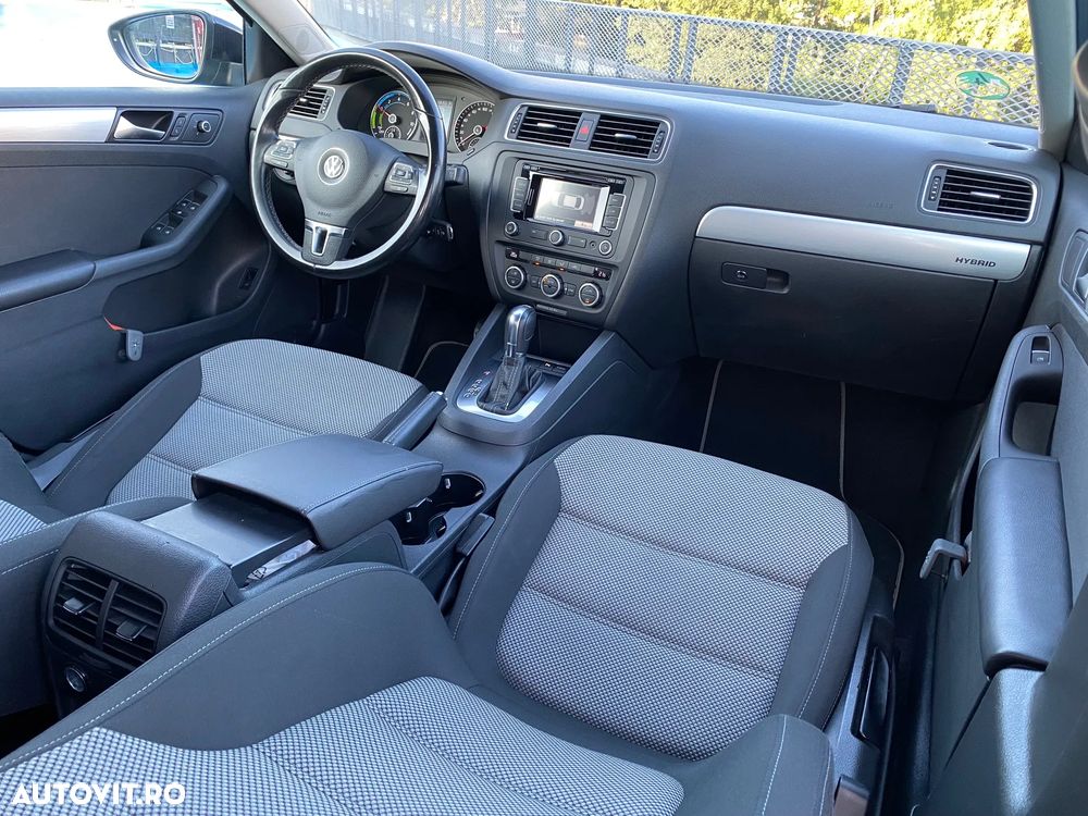 Volkswagen Jetta 1.4 DSG Comfortline - 5