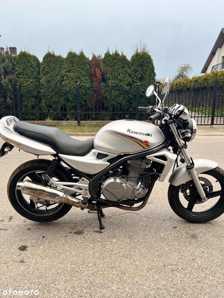 Kawasaki ER - 3