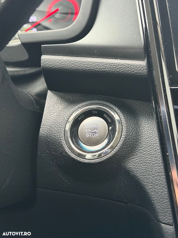 SsangYong Tivoli - 18