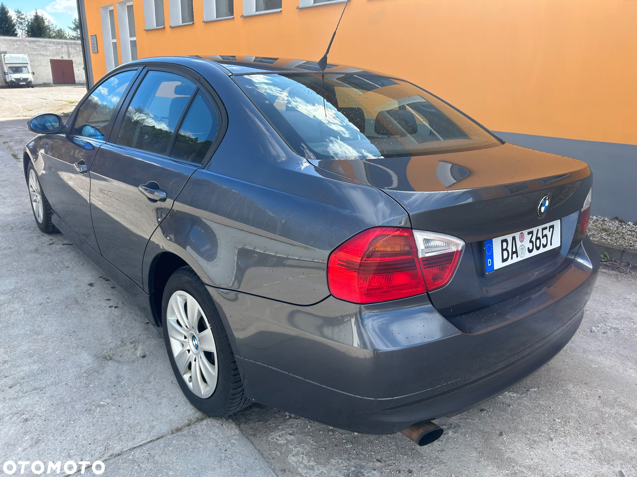 BMW Seria 3 320d - 4