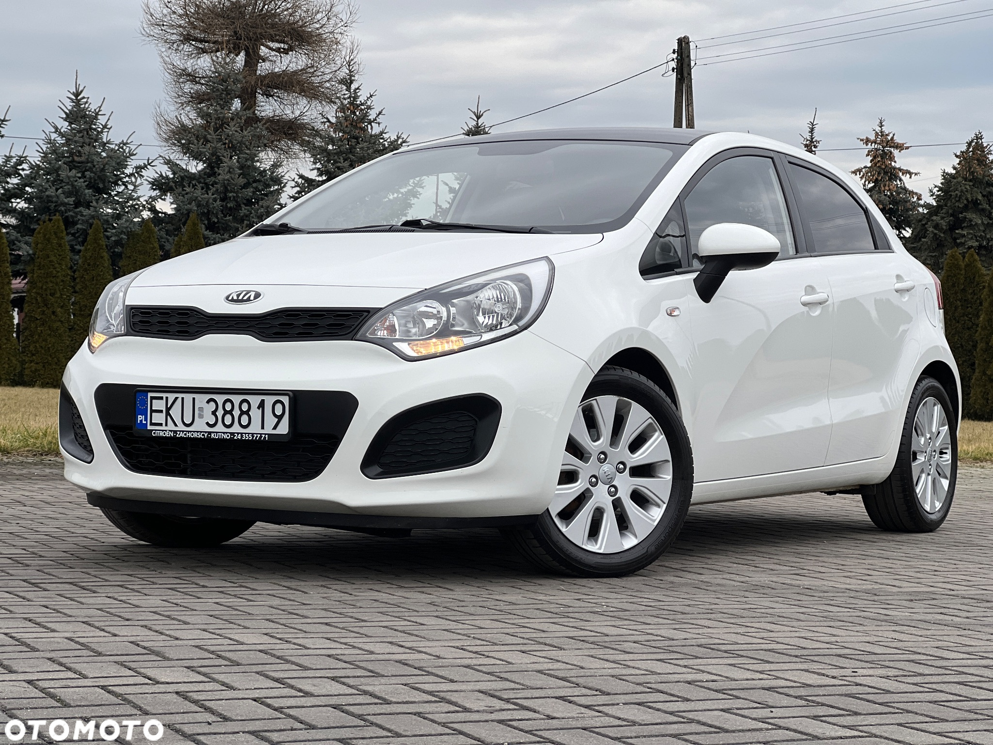 Kia Rio 1.2 Dream Team Edition - 6