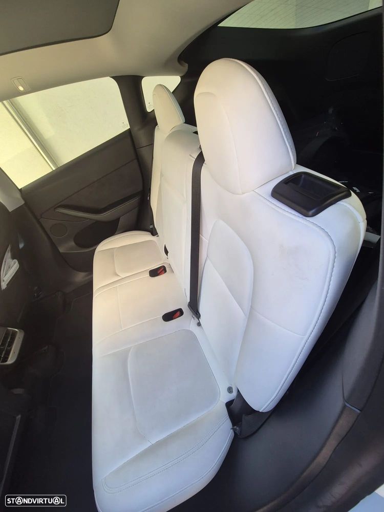Tesla Model Y Long Range Tração Integral - 3