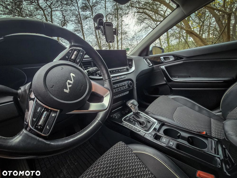 Kia Ceed 1.6 GDI PHEV L Business Line DCT - 4