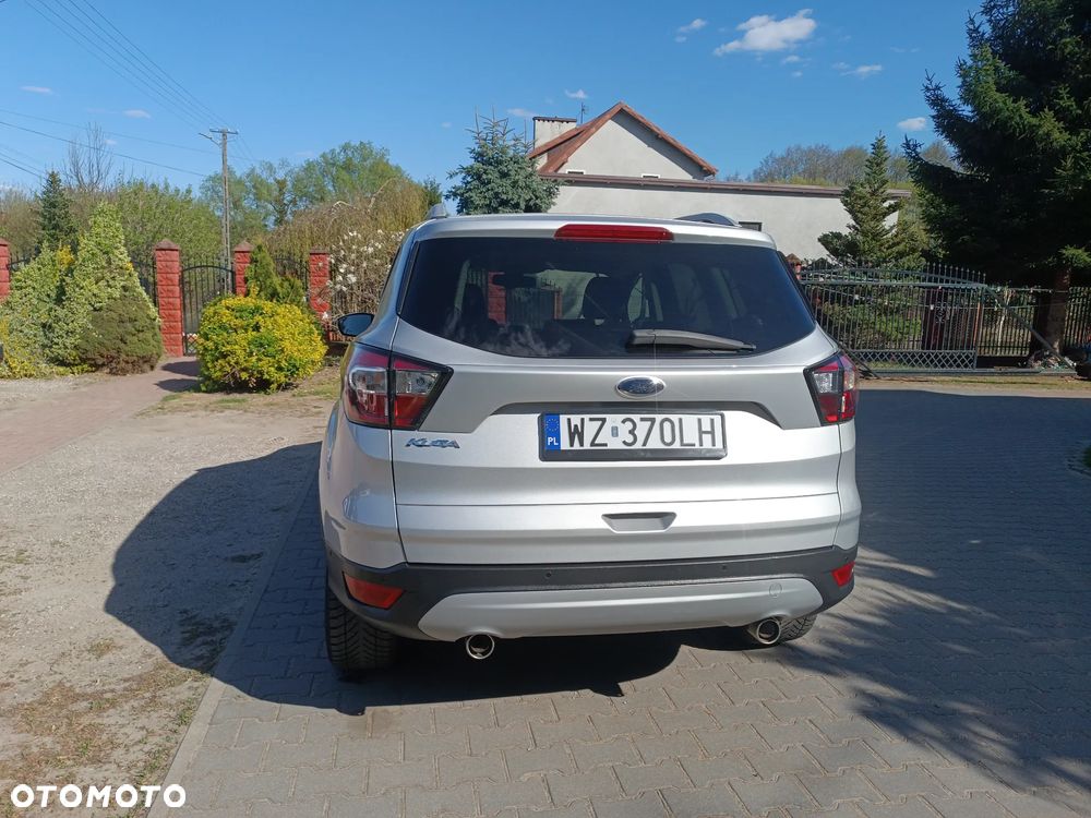 Ford Kuga 2.0 TDCi 4x2 Titanium - 5