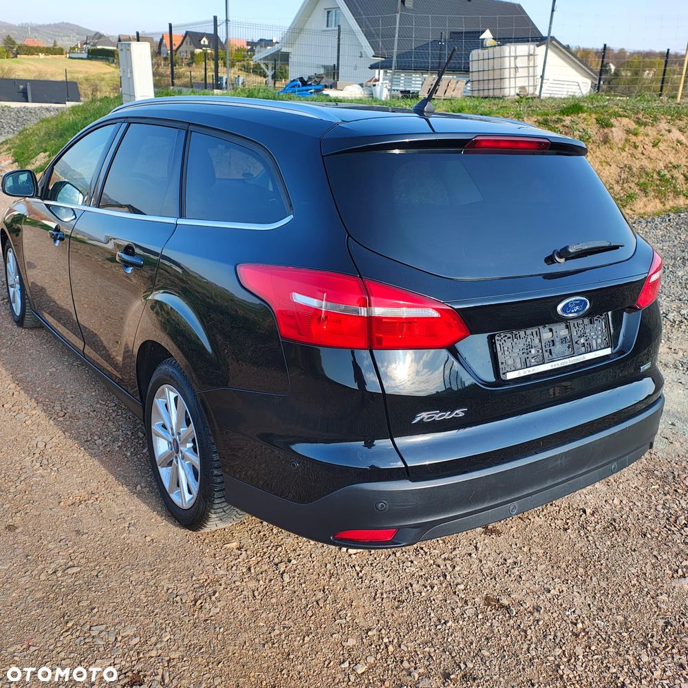 Ford Focus 1.0 EcoBoost STart-Stopp-System TITANIUM X - 11