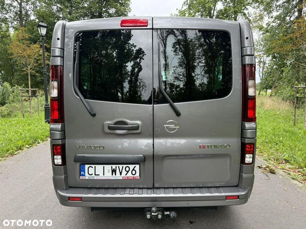 Opel Vivaro - 8