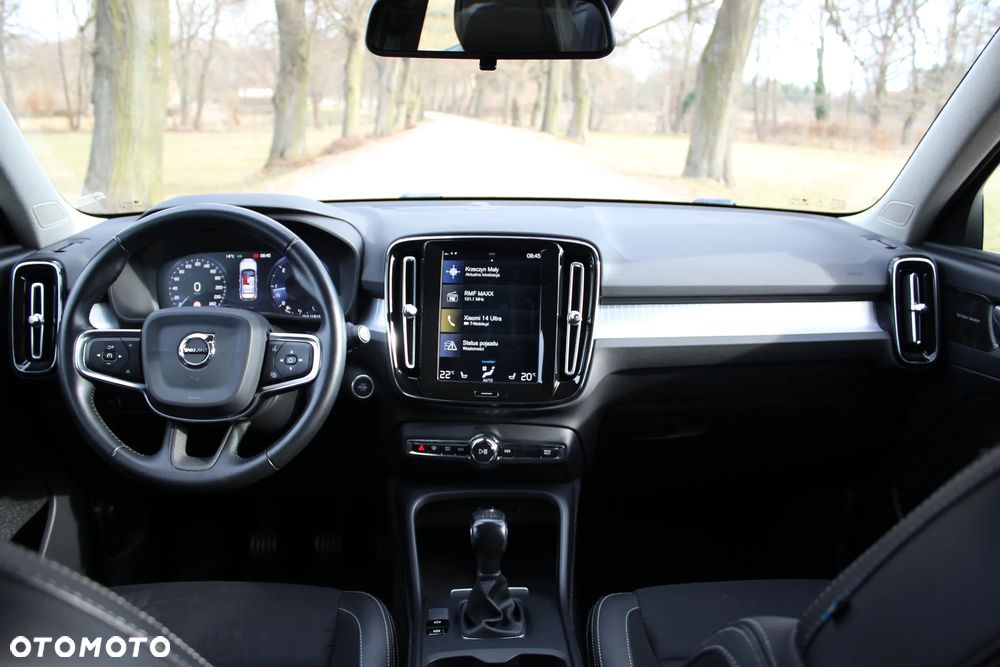 Volvo XC 40 D3 Momentum Pro - 4