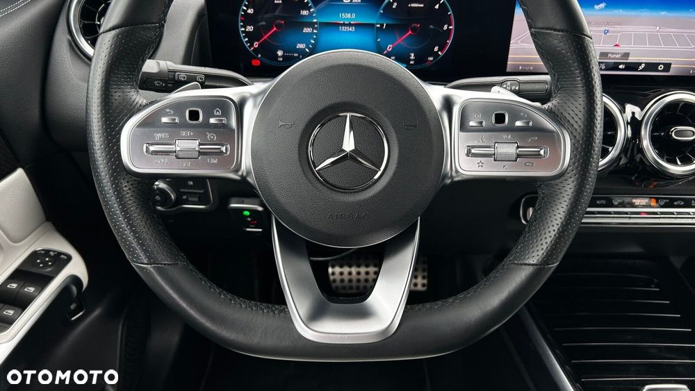 Mercedes-Benz GLB 200 d AMG Line 8G-DCT - 16