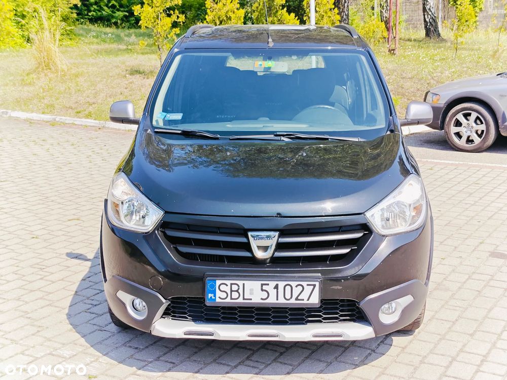 Dacia Lodgy TCe 115 Stepway - 17