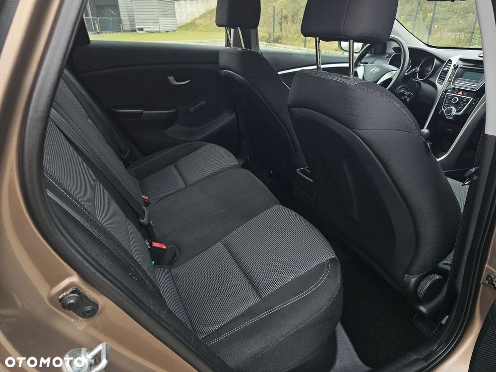 Hyundai i30 1.4 Classic - 16