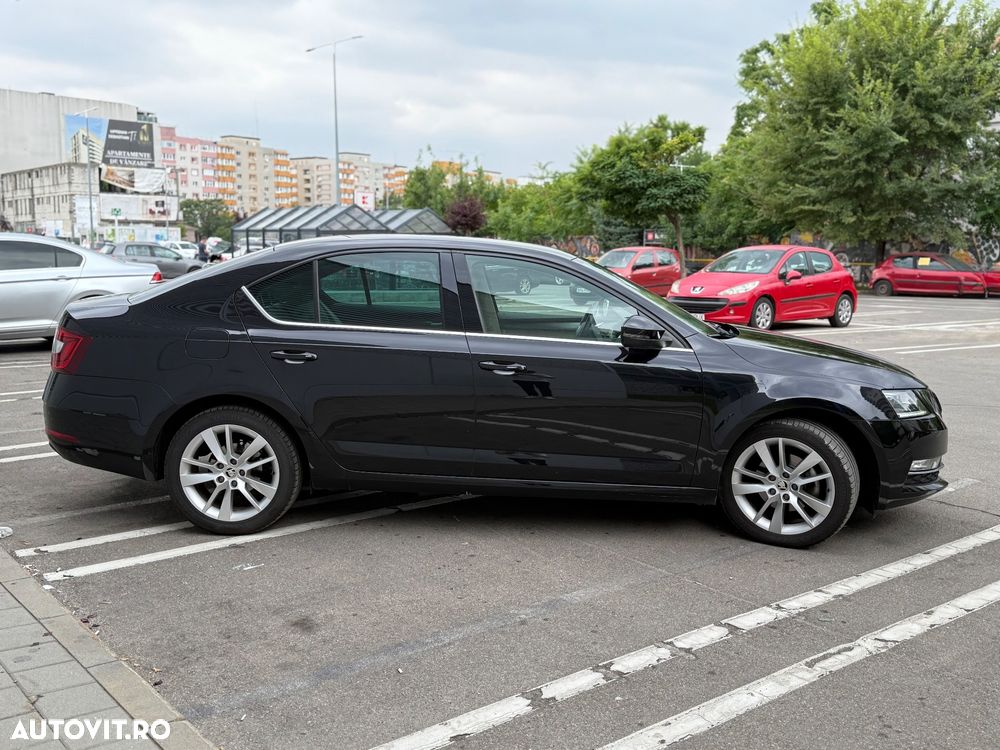 Skoda Octavia - 8