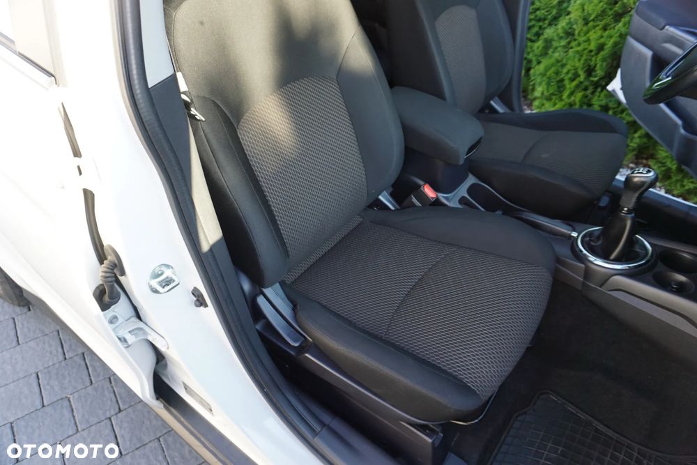 Mitsubishi ASX - 23