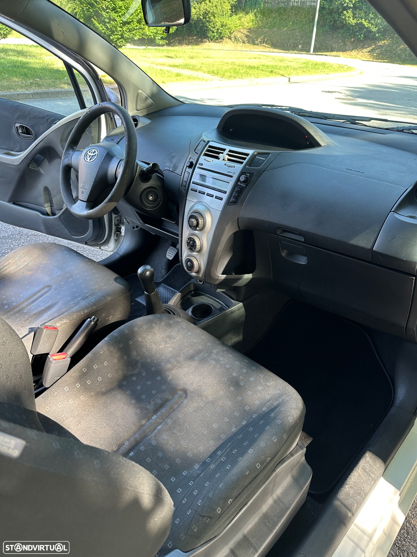 Toyota Yaris 1.4 D-4D - 6