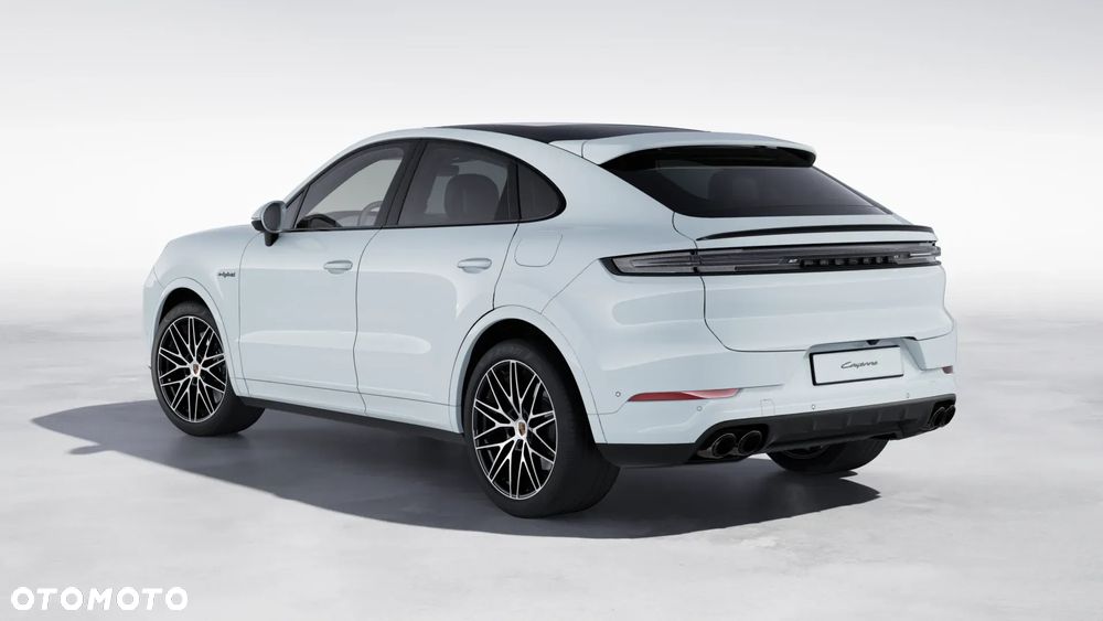 Porsche Cayenne Coupe E-Hybrid PHEV - 4