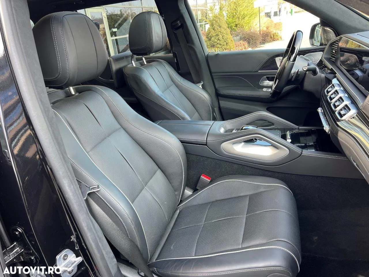 Mercedes-Benz GLS Maybach 600 4Matic 9G-TRONIC - 11