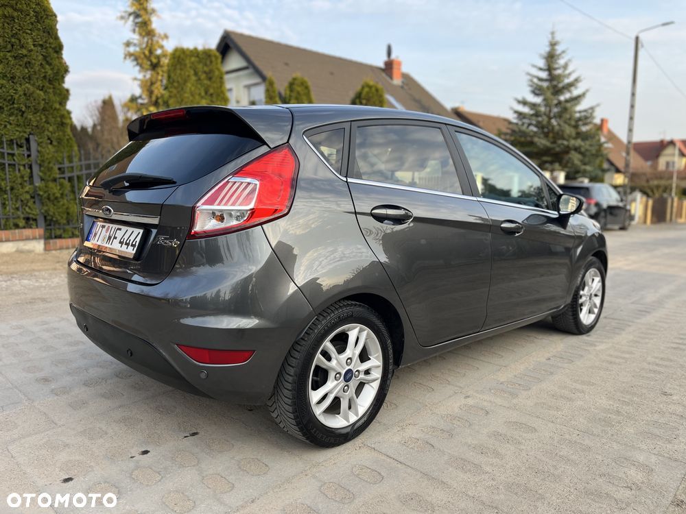 Ford Fiesta 1.0 EcoBoost S&S TITANIUM - 35