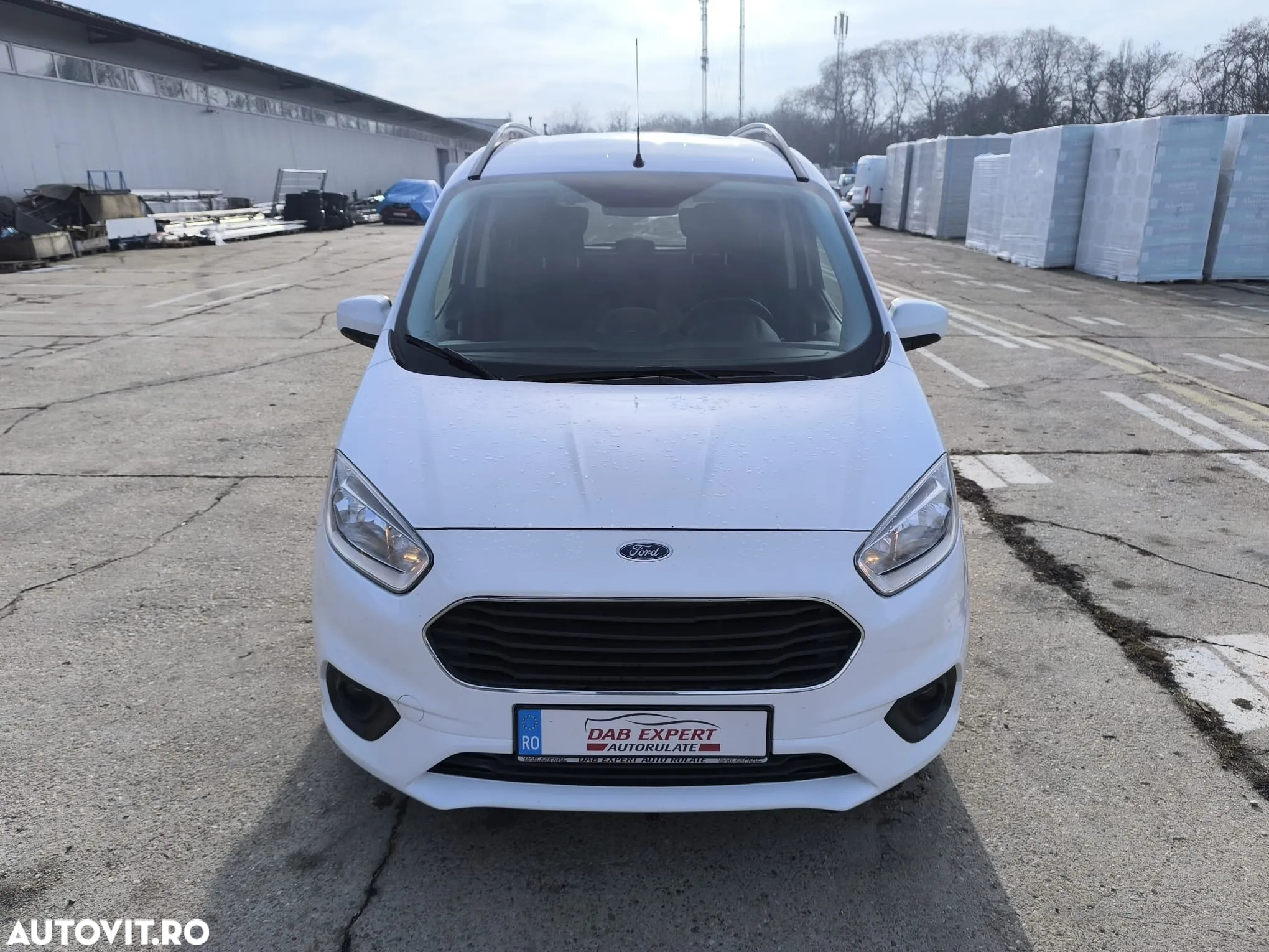 Ford Tourneo Courier 1.5 TDCi Titanium - 5