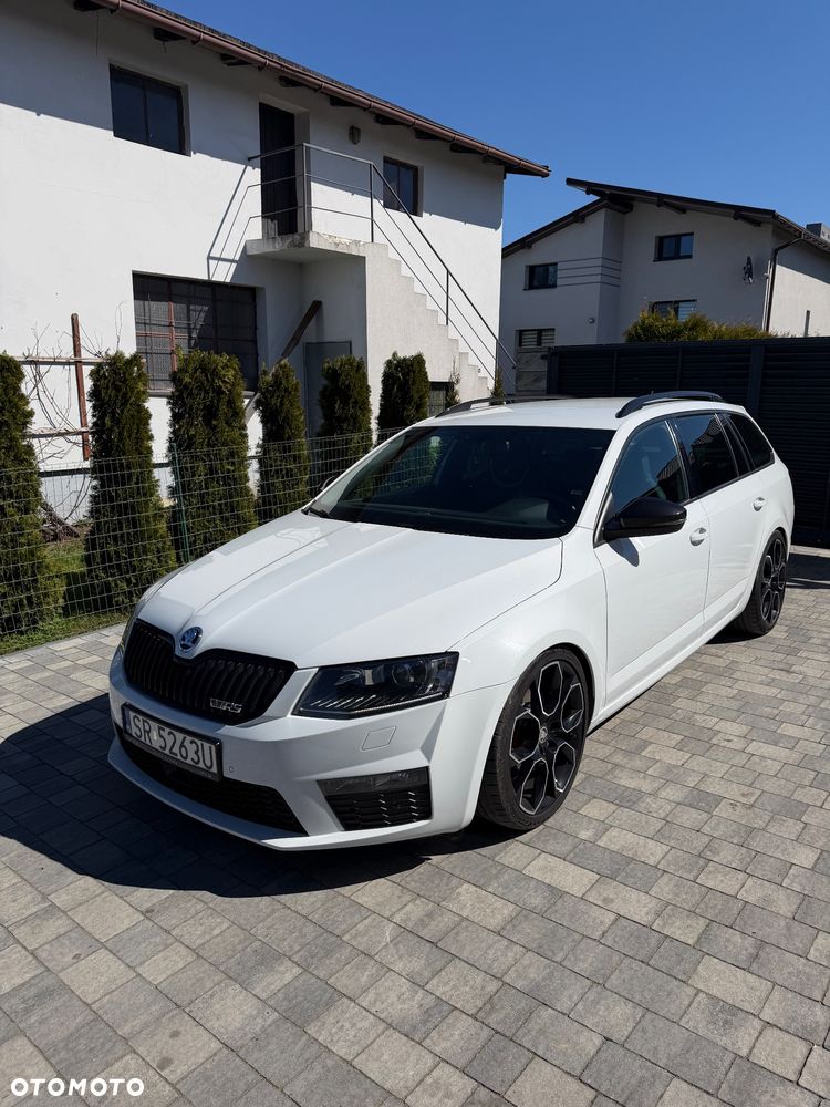 Skoda Octavia 2.0 TDI DSG RS - 6