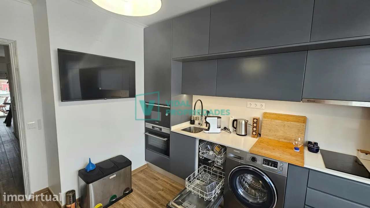 Apartamento T1 com terraço - Grande imagem: 2/10