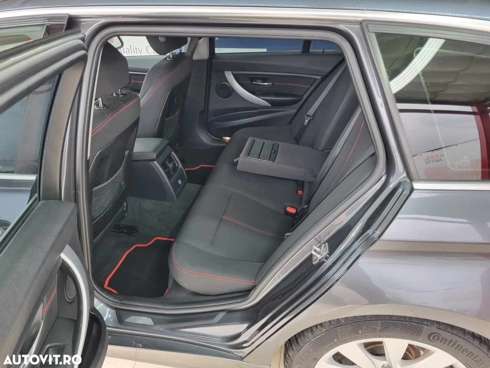 BMW Seria 3 318d - 24