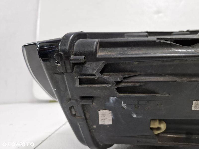 OPEL GRANDLAND X LAMPA PRAWY PRZÓD PRZEDNIA PRAWA LED UK YP00015480 - 8