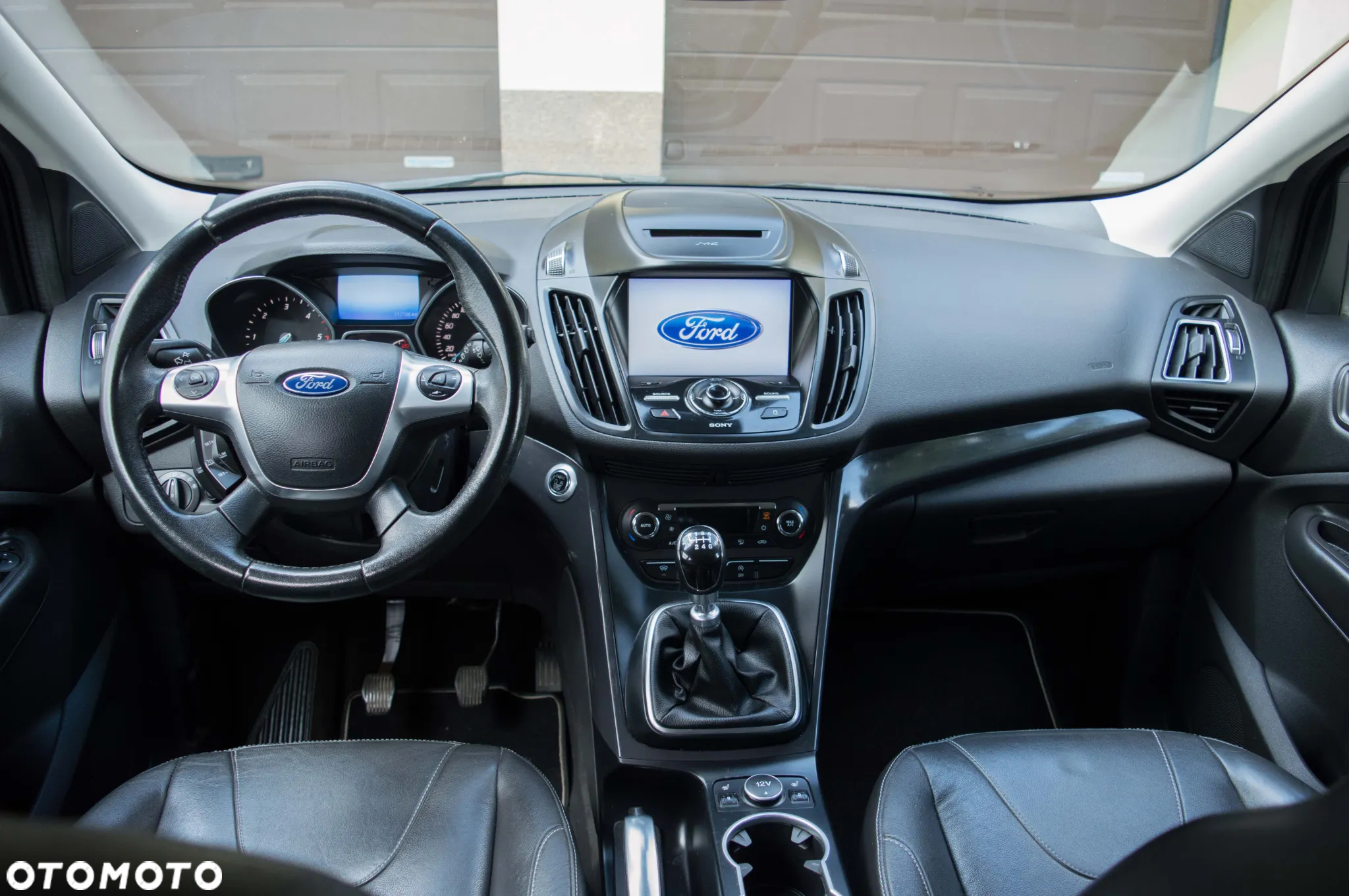 Ford Kuga 2.0 TDCi 4x4 Titanium - 17