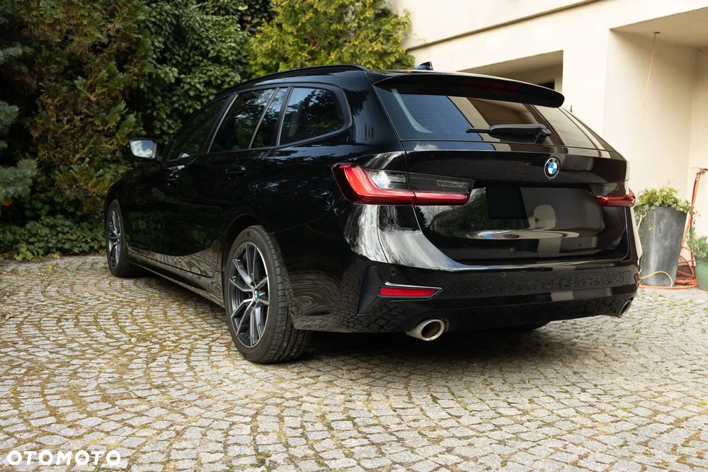 BMW Seria 3 320i GPF Sport Line - 22