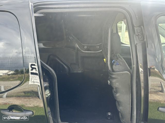 Peugeot PARTNER 3 LUGARES C/GPS - 8